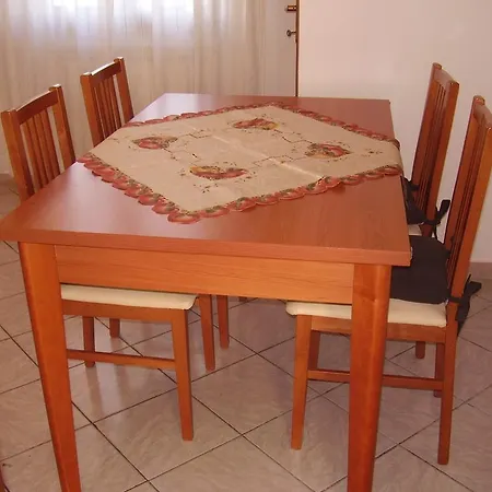 Jean Apartmán *